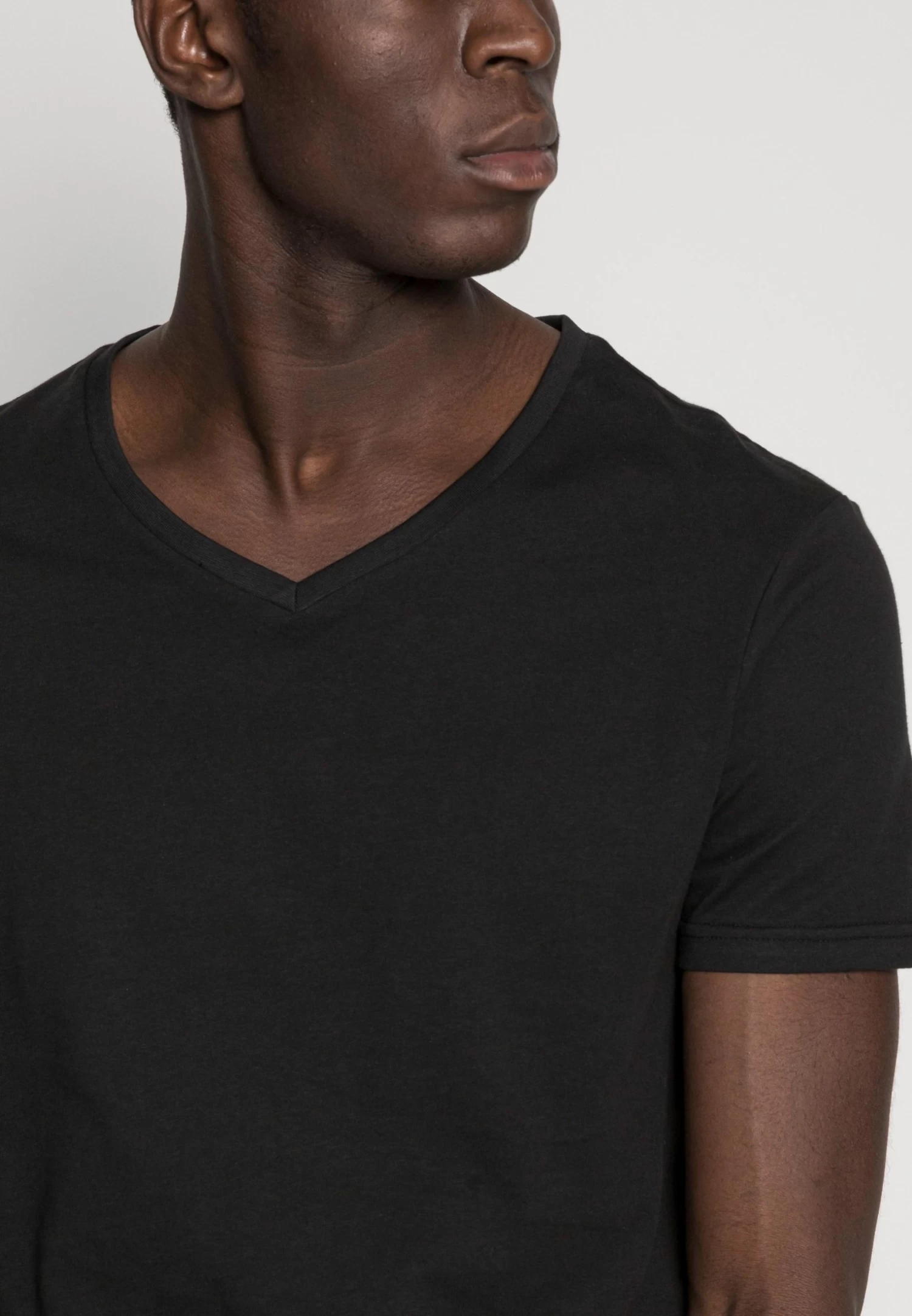 Pier One 5 PackT-Shirt BasicWhite/Blue/Black Uomo T-shirt E Polo PI922O0GS-A12 8 Pier One 5 PackT-Shirt BasicWhite/Blue/Black Uomo T-shirt E Polo PI922O0GS-A12 - immagine 6