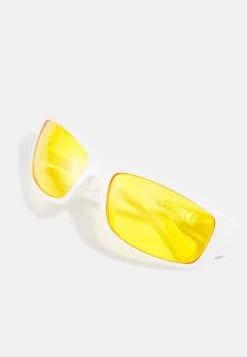 Pier One UnisexOcchiali Da Sole White Donna Occhiali Da Sole PI954K031-A11 -Pier One 06212ea48c0f4037abc6a62aa2c032d6