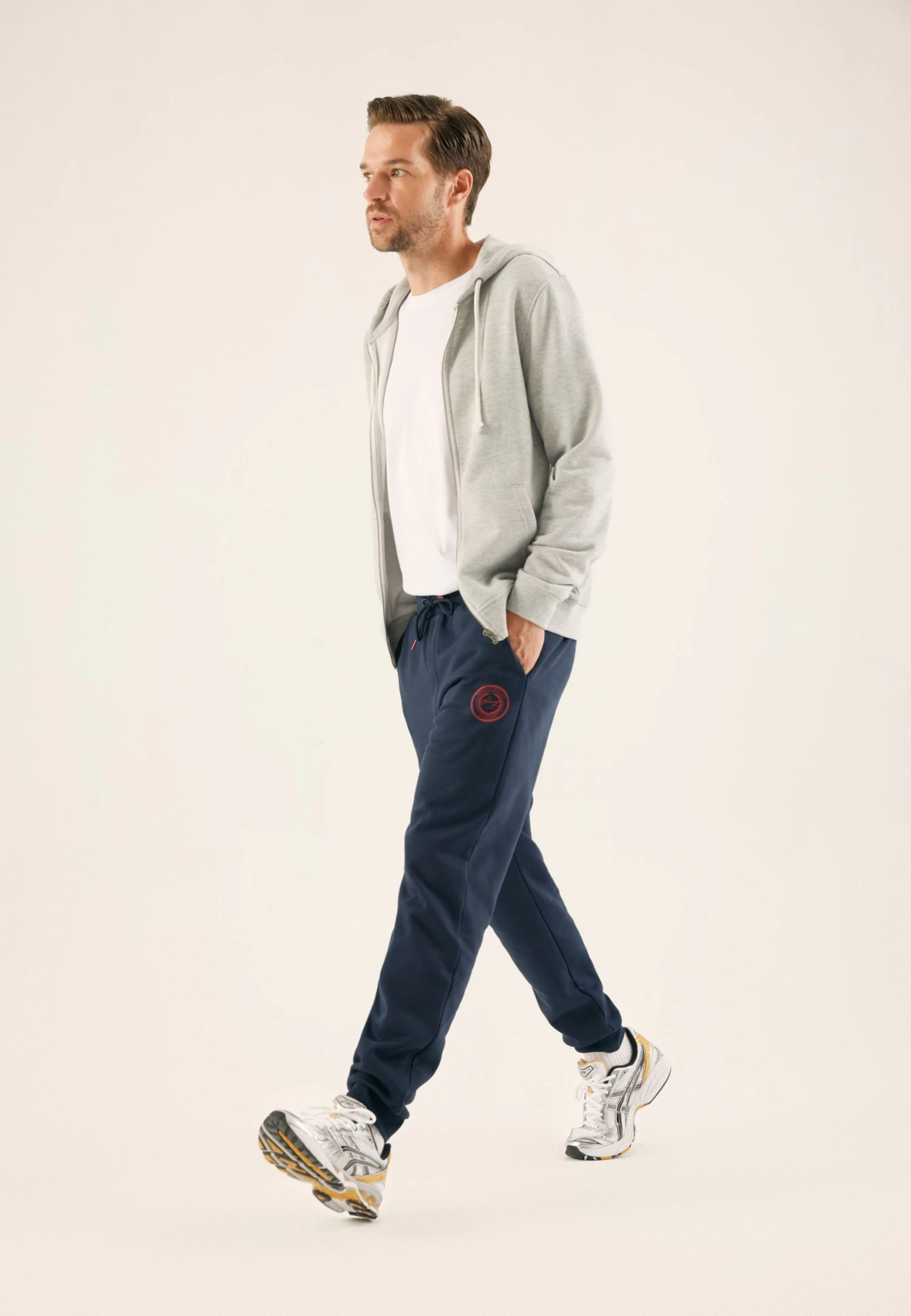 Pier One Pantaloni SportiviDark Blue Uomo Pantaloni PI922E05O-K11 4 Pier One Pantaloni SportiviDark Blue Uomo Pantaloni PI922E05O-K11 - immagine 2