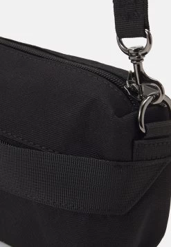 Pier One Borsa A TracollaBlack Donna Borse PI954H02R-Q11 11 Pier One Borsa A TracollaBlack Donna Borse PI954H02R-Q11 -Pier One 0bbae8c6c00648a9918edf29901247d6