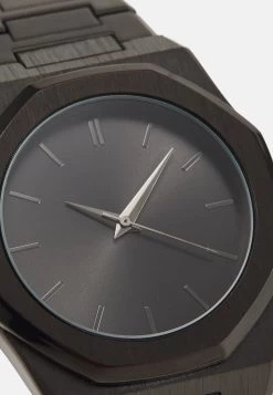 Pier One OrologioBlack Uomo Orologi PI952M031-Q11 9 Pier One OrologioBlack Uomo Orologi PI952M031-Q11 -Pier One 1222f11f2ec64bde9a6d2024503a5a4b