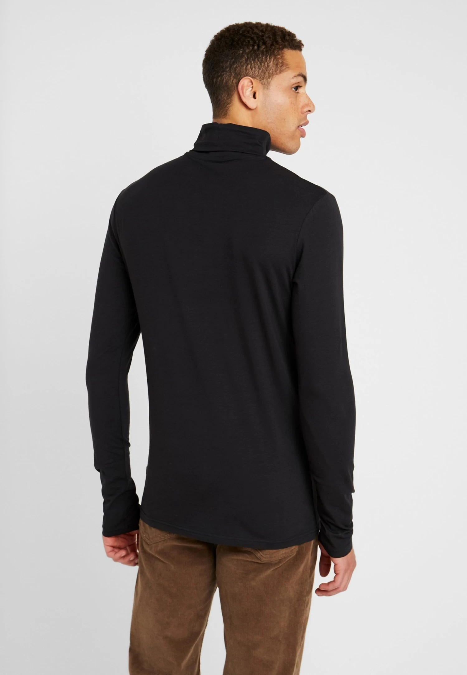 Pier One Maglietta A Manica LungaBlack Uomo T-shirt E Polo PI922O0GE-Q11 5 Pier One Maglietta A Manica LungaBlack Uomo T-shirt E Polo PI922O0GE-Q11 - immagine 3