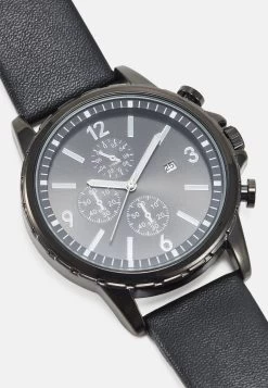 Pier One OrologioBlack Uomo Orologi PI952M01B-Q12 -Pier One 1a06d771d99c42c2a72fc0ce5fddb83d