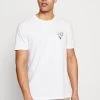 Pier One T-Shirt Con StampaWhite Uomo T-shirt E Polo PI922O09R-A11 -Pier One 1e93f5348f444b1dbf740fcb08e5a867