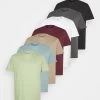 Pier One 7 PackT-Shirt BasicBlack /Green /Bordeaux Uomo T-shirt E Polo PI922O0PY-Q15