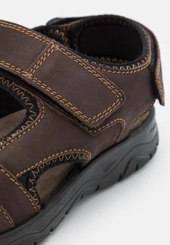 Pier One Sandali Da TrekkingBrown Uomo Scarpe Aperte PI912G01Y-O11 13 Pier One Sandali Da TrekkingBrown Uomo Scarpe Aperte PI912G01Y-O11 -Pier One 22720775e7c446aca7c0e15c07d95000