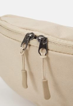 Pier One MarsupioBeige Uomo Borse PI954H02N-B11 -Pier One 235d61a2fd4c4f93b93bcb234f92ed6d