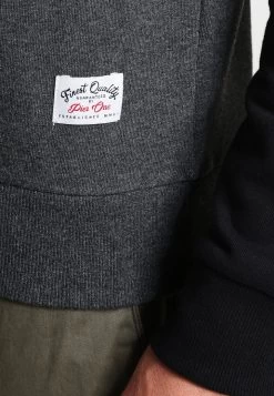 Pier One FelpaMottled Dark Grey Uomo Maglieria E Felpe PI922SA1F-C11 12 Pier One FelpaMottled Dark Grey Uomo Maglieria E Felpe PI922SA1F-C11 -Pier One 279c830f050b4b328def661eb674aeb5