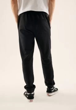 Pier One Pantaloni SportiviBlack Uomo Pantaloni PI922E05O-Q11 -Pier One 33cad878ddad4a549b728219c2c3d85c
