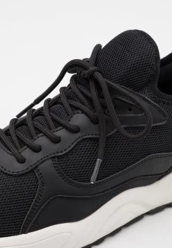 Pier One UnisexSneakers BasseBlack Donna Sneakers PI915O00M-Q11 -Pier One 36cbe66cb08a40fbabcf0b96746d0e15