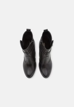 Pier One Leather Stivaletti Con PlateauBlack Donna Stivali PI911N09P-Q11 -Pier One 374963fa647d4fa7adb7f1f3f4d28f06