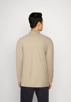 Pier One PoloBeige Uomo T-shirt E Polo PI922P00R-B11 -Pier One 37bb86dfa3ec4d78be3e6de97242fa82