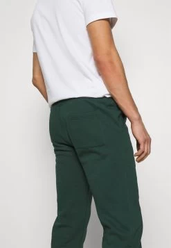 Pier One Pantaloni SportiviDark Green Uomo Pantaloni PI922E03I-M11 -Pier One 39902f4039924710878e8cbd571d736c