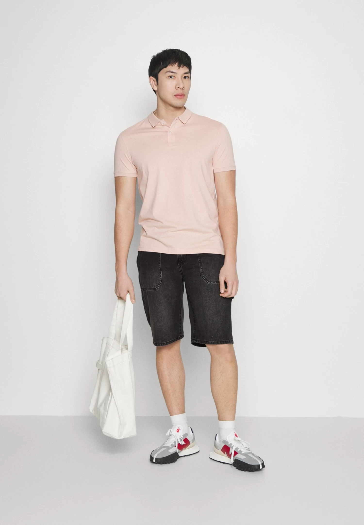 Pier One Regular Fit CarpenterShorts Di Jeans Black Uomo Jeans PI922F05C-Q11 4 Pier One Regular Fit CarpenterShorts Di Jeans Black Uomo Jeans PI922F05C-Q11 - immagine 2