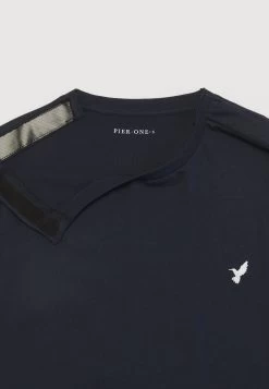 Pier One T-Shirt BasicDark Blue Uomo T-shirt E Polo PI922O0WD-K11 21 Pier One T-Shirt BasicDark Blue Uomo T-shirt E Polo PI922O0WD-K11 -Pier One 3eb2d7283be1494881062bf1fb6eea4e