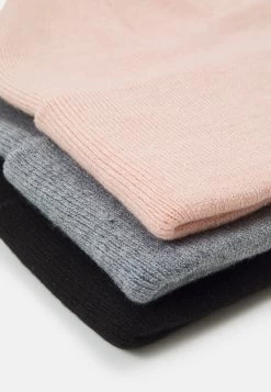 Pier One 3 Pack UnisexBerrettoBlack/Grey/Pink Uomo Cappellie Berretti PI954P00D-Q17 9 Pier One 3 Pack UnisexBerrettoBlack/Grey/Pink Uomo Cappellie Berretti PI954P00D-Q17 -Pier One 3f9ef0f4e0e84951afec0fba0bc8b394