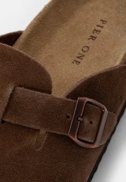 Pier One Leather Unisex - Pantofole - Brown -Pier One 47364cdc1dcd4794860a5f6810594e6c