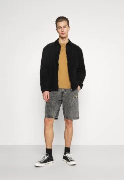 Pier One 5 PackT-Shirt BasicBrown/White/Black Uomo T-shirt E Polo PI922O0GY-O11