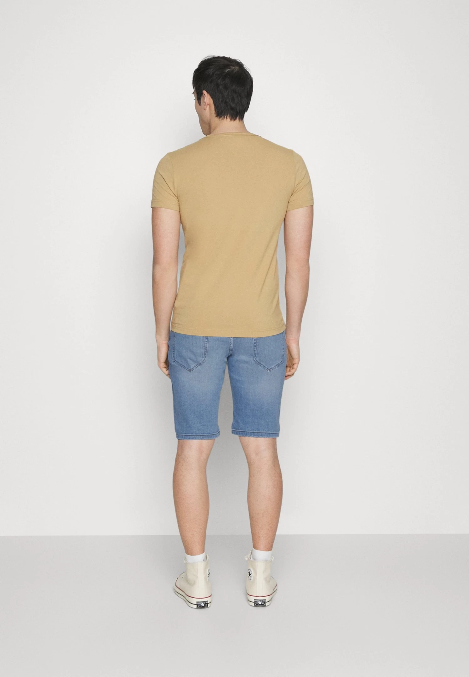 Pier One Shorts Di JeansLight Blue Denim Uomo Jeans PI922F05B-K11 5 Pier One Shorts Di JeansLight Blue Denim Uomo Jeans PI922F05B-K11 - immagine 3