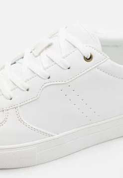 Pier One UnisexSneakers BasseWhite Uomo Sneaker PI915O02T-A11 -Pier One 55d42c67710e45ad9607ac4905c07973