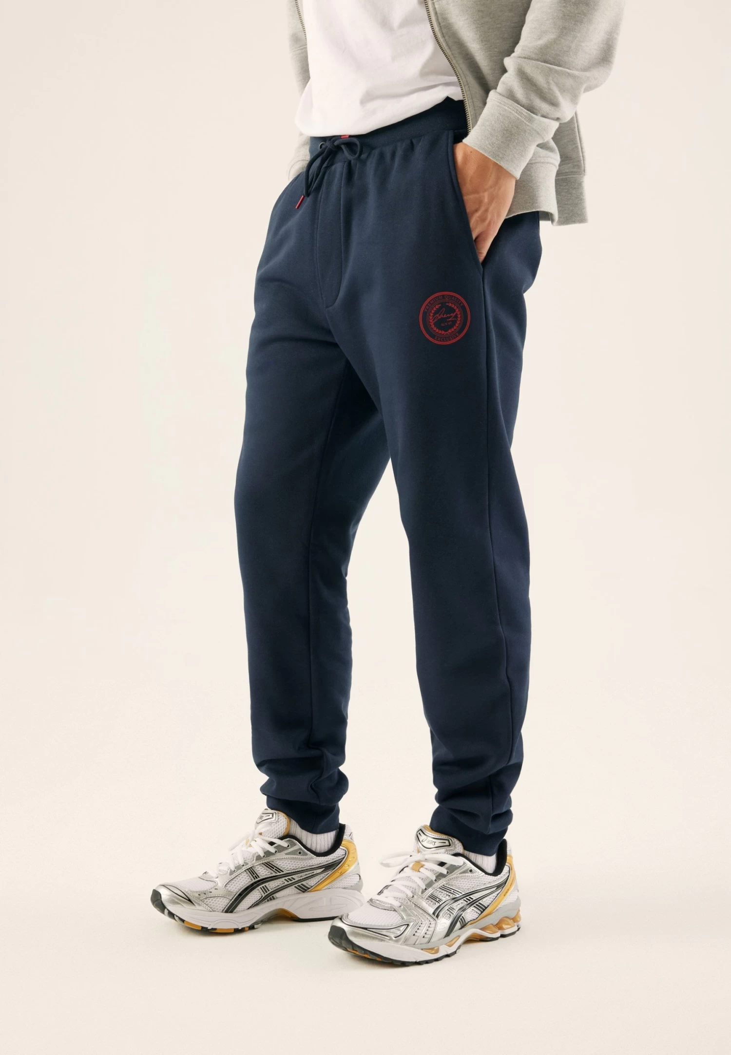 Pier One Pantaloni SportiviDark Blue Uomo Pantaloni PI922E05O-K11 6 Pier One Pantaloni SportiviDark Blue Uomo Pantaloni PI922E05O-K11 - immagine 4