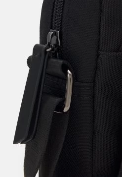 Pier One UnisexBorsa A TracollaBlack Donna Borse PI954H01O-Q11 -Pier One 6015a635267a4538aeda73eaf2b65393