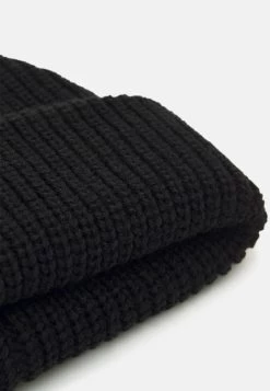 Pier One UnisexBerrettoBlack Donna Cappelli E Foulard PI954P00L-Q11 -Pier One 613938bc3e504c76bac51adb4a9575e7