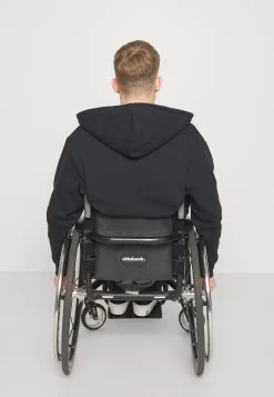 Pier One FelpaBlack Uomo Maglieria E Felpe PI922S0FT-Q11 -Pier One 65bb746d69a147a0aaf6aee998dfae51