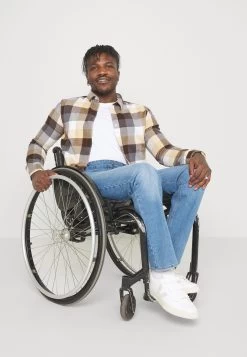 Pier One Jeans A SigarettaBlue Denim Uomo Jeans PI922G04H-K11 -Pier One 687ddc46ce7b45b38dbb2a8f3548cf47