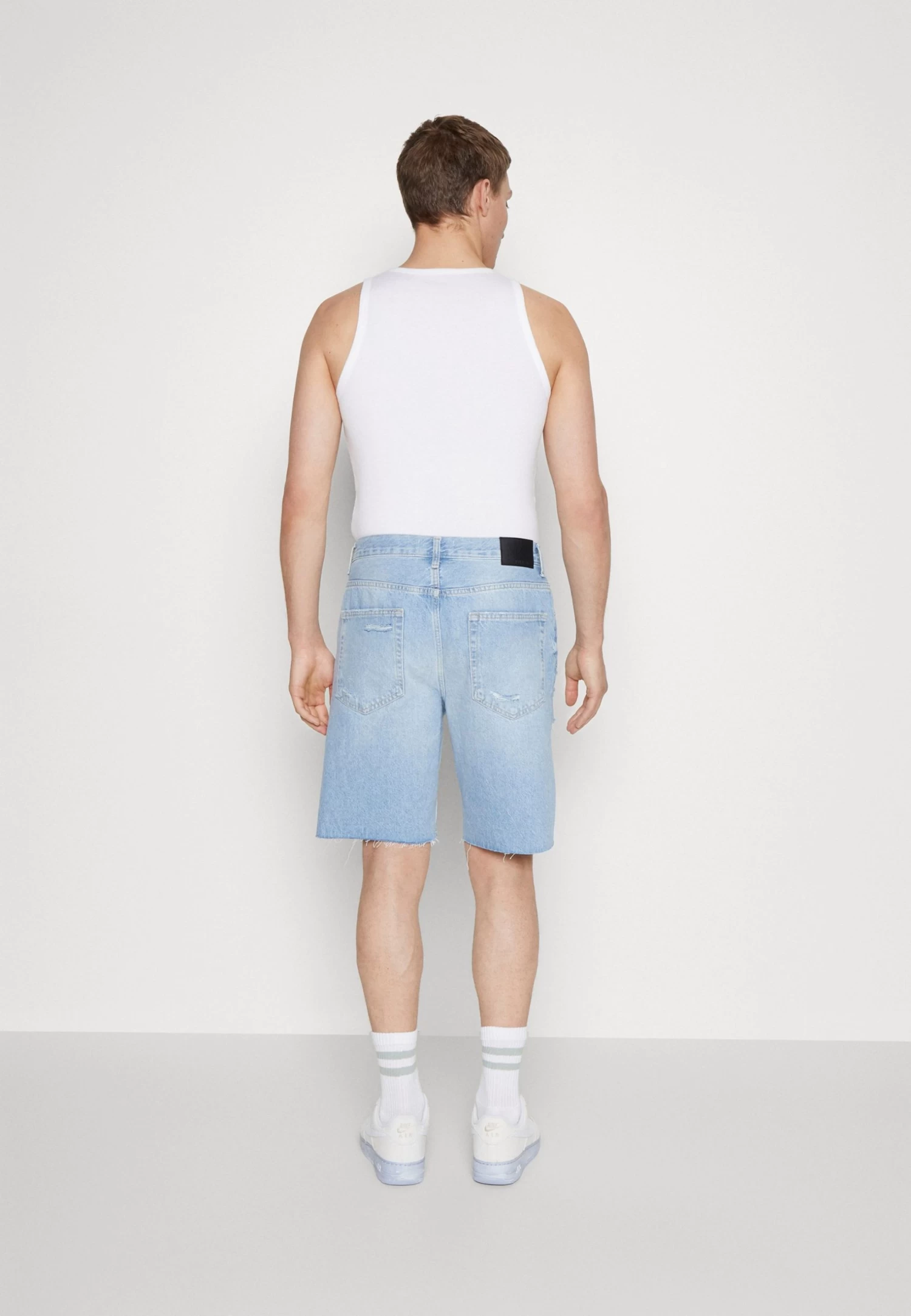 Pier One Shorts Di JeansBlue Denim Uomo Jeans PI922F05E-K12 6 Pier One Shorts Di JeansBlue Denim Uomo Jeans PI922F05E-K12 - immagine 4