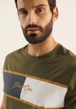 Pier One T-Shirt Con StampaOlive Uomo T-shirt E Polo PI922O0YH-N11 -Pier One 78fb012c77e5432484f19699c4dbf9ae