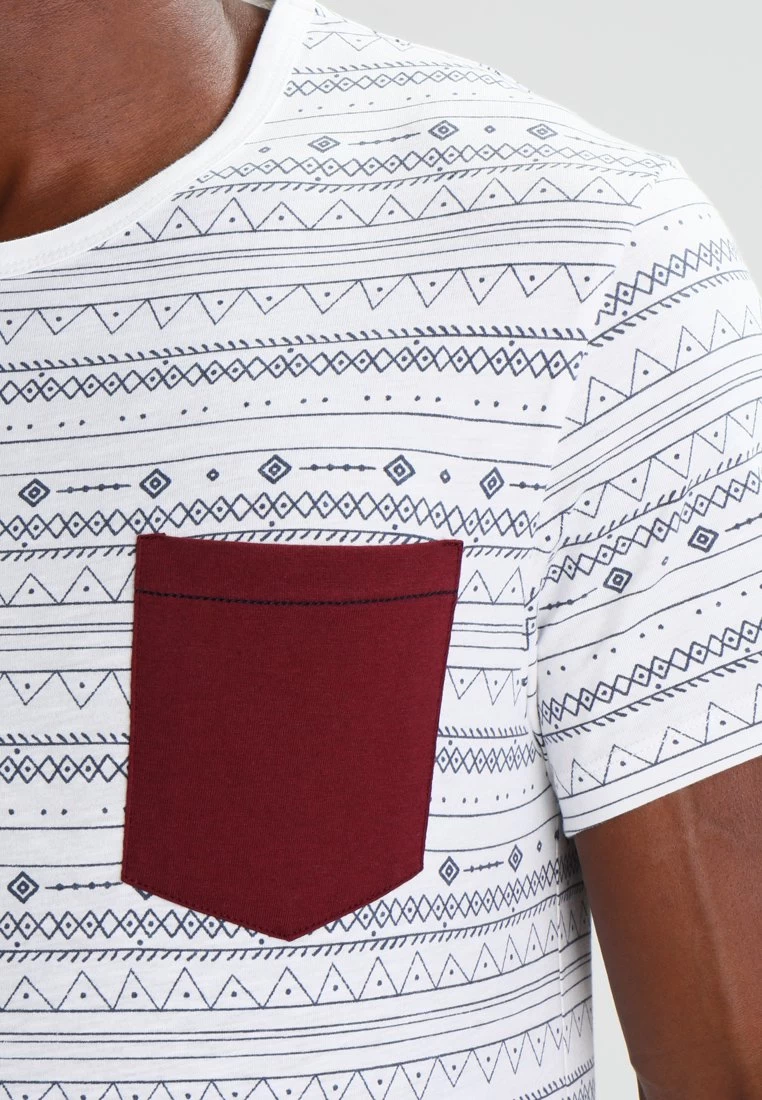 Pier One T-Shirt Con StampaWhite Uomo T-shirt E Polo PI922OA5K-A11 6 Pier One T-Shirt Con StampaWhite Uomo T-shirt E Polo PI922OA5K-A11 - immagine 4