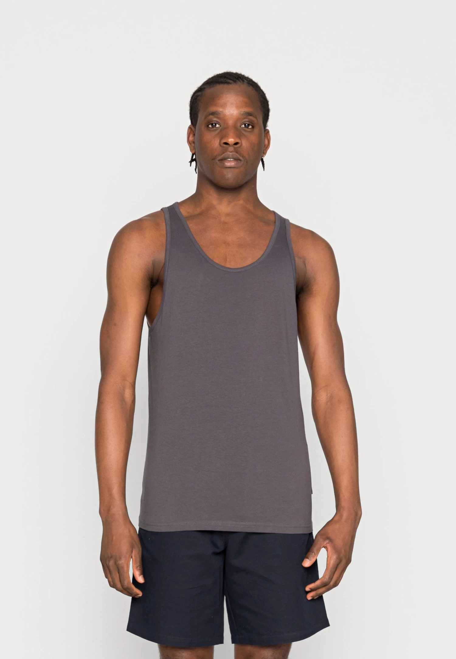 Pier One 3 PackTopDark Grey / Green / Bordeaux Uomo T-shirt E Polo PI922O0V8-C11 7 Pier One 3 PackTopDark Grey / Green / Bordeaux Uomo T-shirt E Polo PI922O0V8-C11 - immagine 5