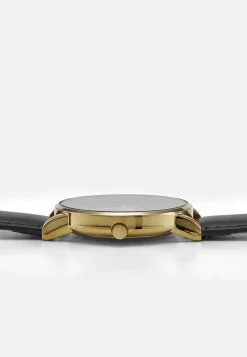 Pier One OrologioBrown Uomo Orologi PI954M00N-O11 8 Pier One OrologioBrown Uomo Orologi PI954M00N-O11 -Pier One 80ebd8967dae403eb7570e54eb34a616