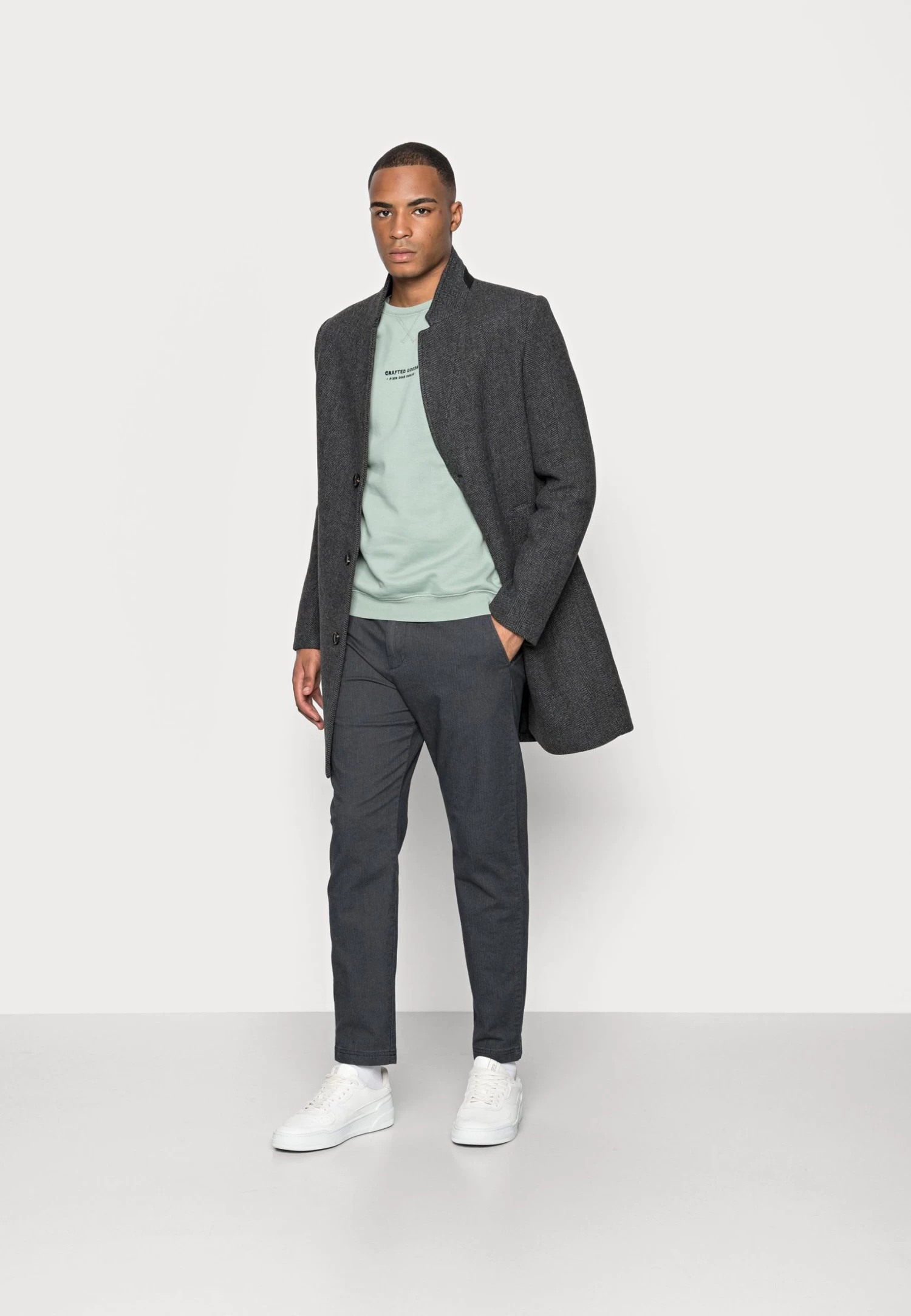 Pier One Crafted Goods CrewFelpaGreen Uomo Maglieria E Felpe PI922S0E8-M11 4 Pier One Crafted Goods CrewFelpaGreen Uomo Maglieria E Felpe PI922S0E8-M11 - immagine 2