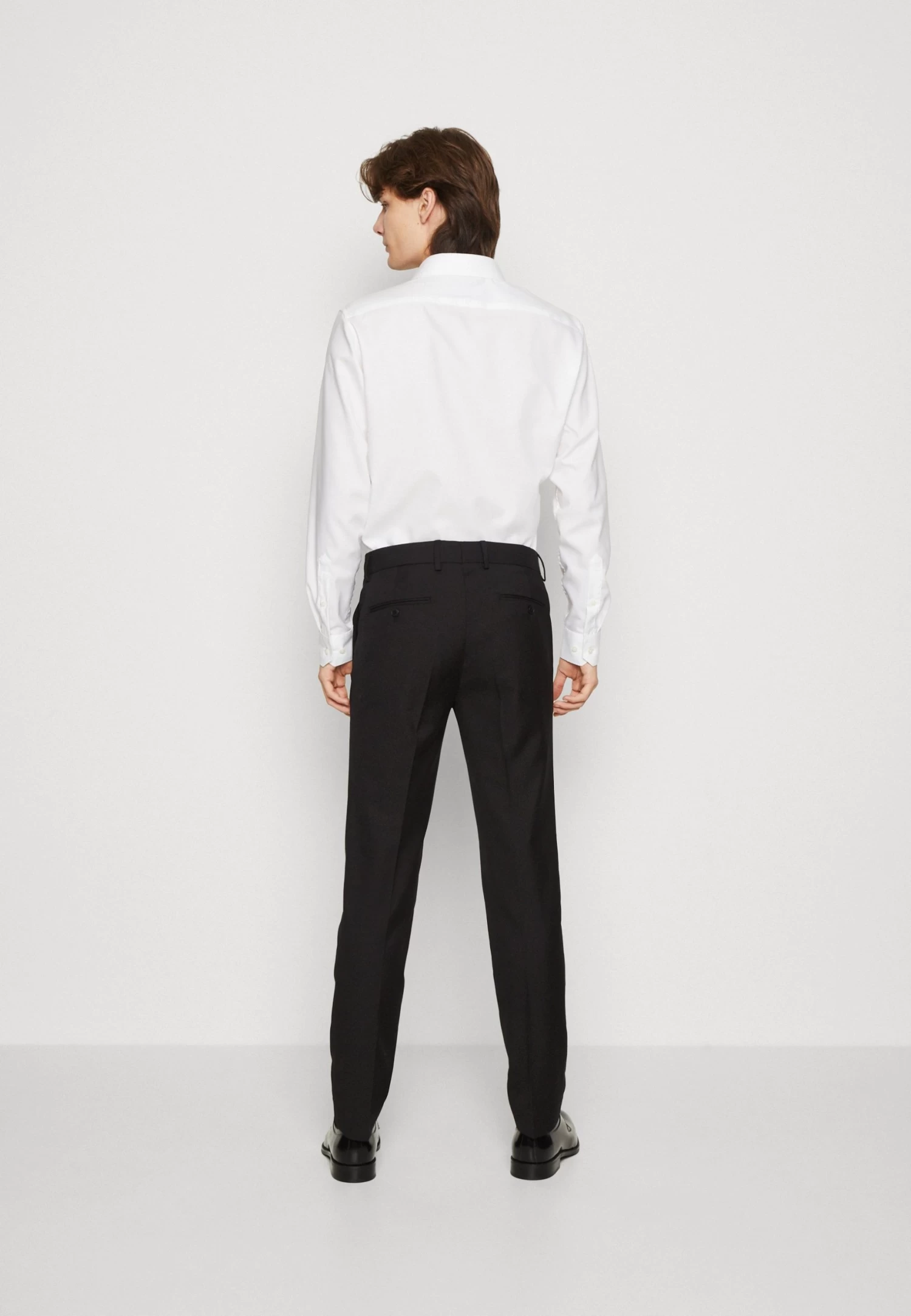 Pier One Completo - Black 7 Pier One Completo - Black - immagine 5