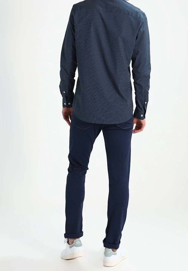 Pier One CamiciaDark Blue Uomo Abbigliamento ZIR02KDJ4-001 5 Pier One CamiciaDark Blue Uomo Abbigliamento ZIR02KDJ4-001 - immagine 3