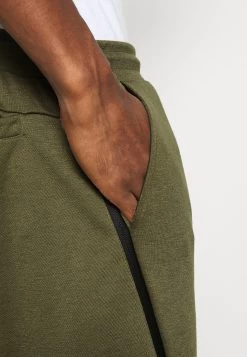 Pier One Pantaloni Sportivi - Olive -Pier One 92124823220646329f52c61a38cf8de5