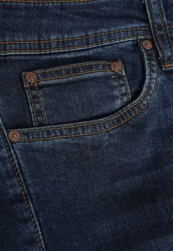 Pier One Jeans Slim FitDark Blue Denim Uomo Jeans PI922GA03-K12 -Pier One 9832ee86e7b2424ca4a173a36ae6e237