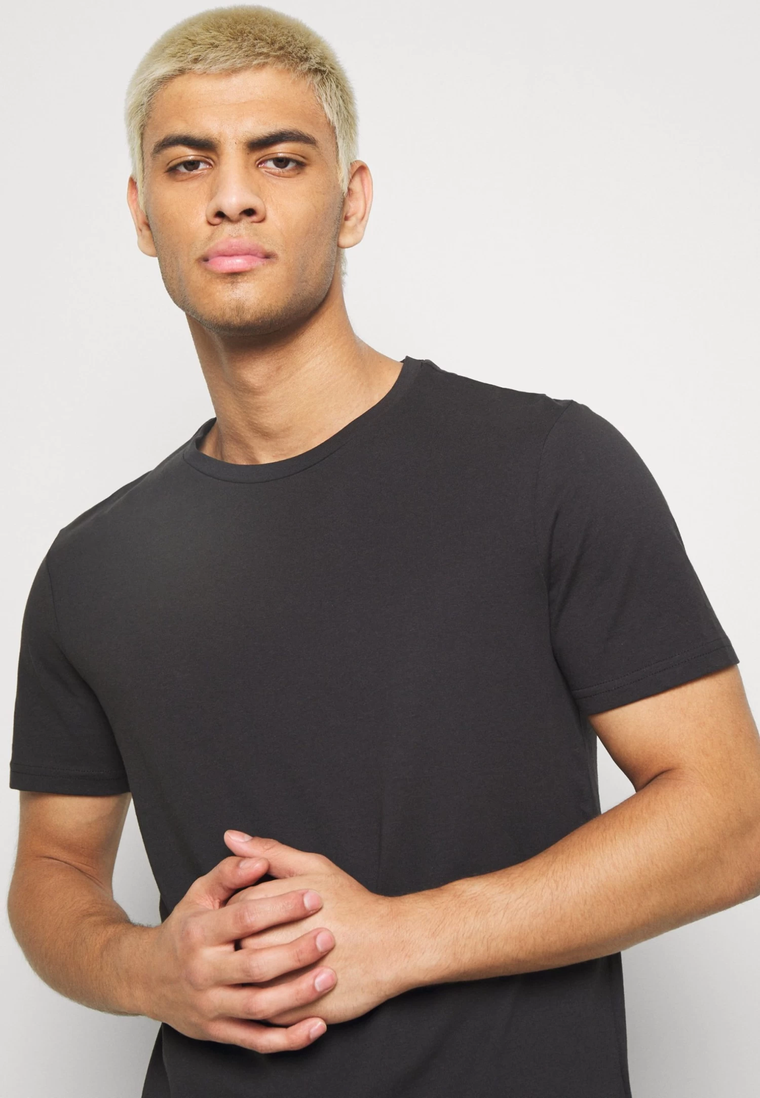 Pier One 7 Pack - T-Shirt Basic - Black 7 Pier One 7 Pack - T-Shirt Basic - Black - immagine 5