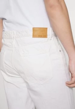 Pier One Colored Twill White DenimShorts Di JeansWhite Denim Uomo Bermuda PI922F05D-K11 -Pier One a636a2d6a4a8465daf4783bb72a28209