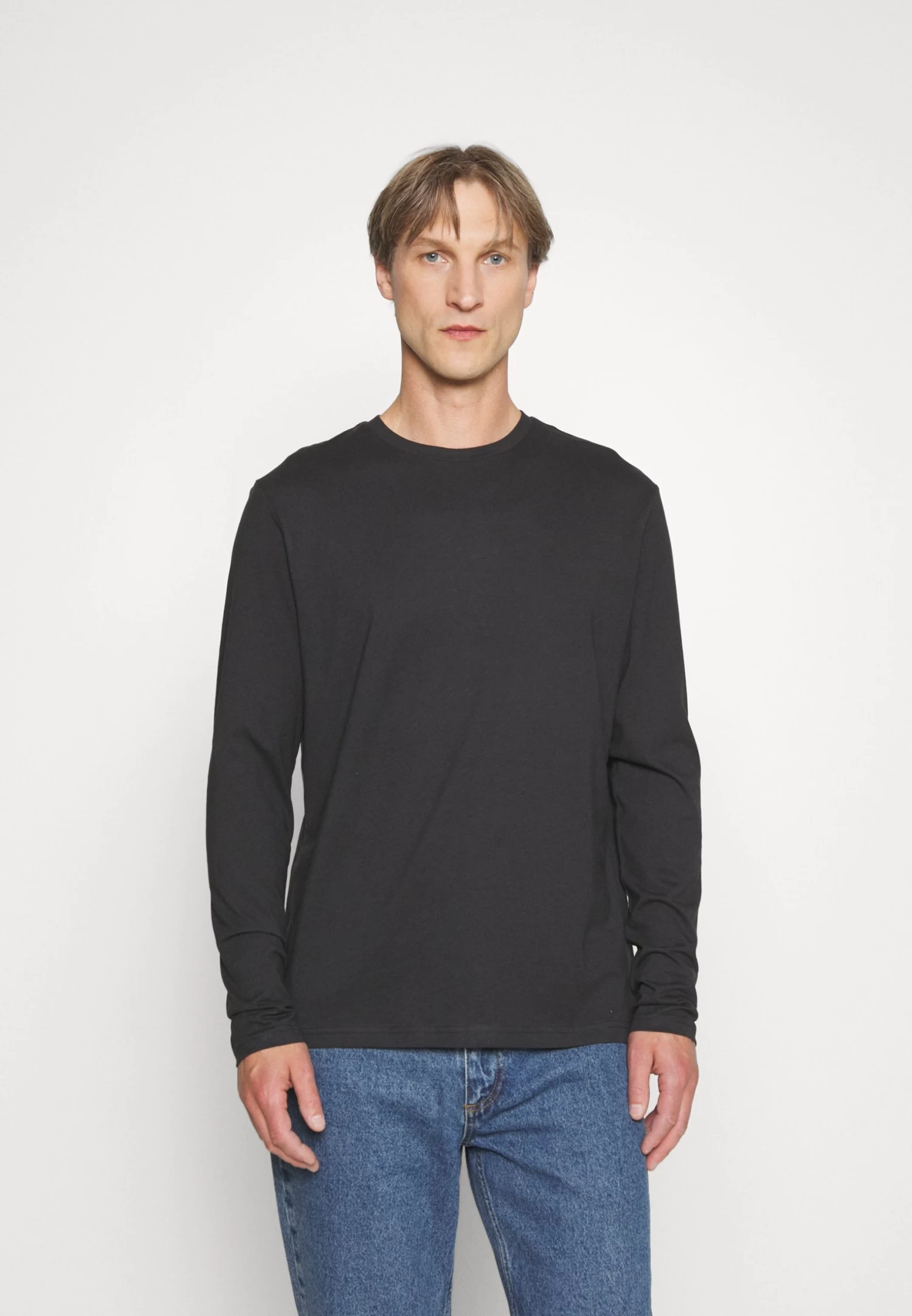 Pier One Maglietta A Manica LungaBlack Uomo T-shirt E Polo PI922O0UM-Q13 3 Pier One Maglietta A Manica LungaBlack Uomo T-shirt E Polo PI922O0UM-Q13