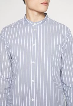 Pier One Muscle Fit Stand- Camicia - Blue -Pier One aef632d443f84662a23ef0d9f4646ec0