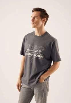 Pier One T-Shirt Con StampaBlack Uomo T-shirt E Polo PI922O0Y6-Q11