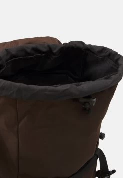 Pier One UnisexZainoBrown Uomo Borse PI954O03T-O11 -Pier One b6f61a01169f43bbbcb7ad1adcc8d51c