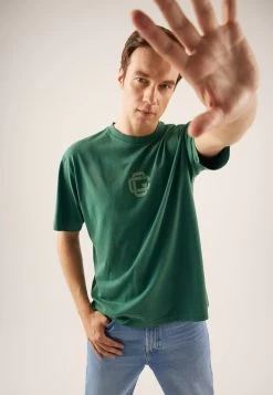 Pier One T-Shirt Con StampaGreen Uomo T-shirt E Polo PI922O0Y4-M11 -Pier One bf443bf96844405b919b949d4be7030b