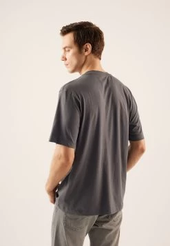 Pier One T-Shirt Con StampaBlack Uomo T-shirt E Polo PI922O0Y6-Q11 -Pier One c2712ad53c94493d8b56b9e87155b72b