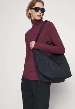 Pier One 2 PackMaglietta A Manica LungaBordeaux/Dark Blue Uomo T-shirt E Polo PI922O0KR-G11 -Pier One d2615e04deb9419db6c41a5fcc3d6b1a