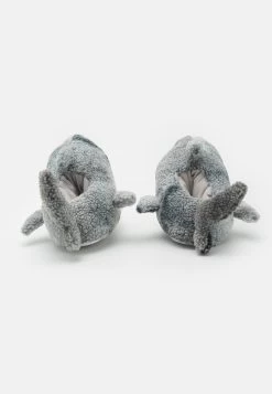 Pier One Unisex - Pantofole - Grey -Pier One d4d3c8dca2d54cf3895f2b6626b609af