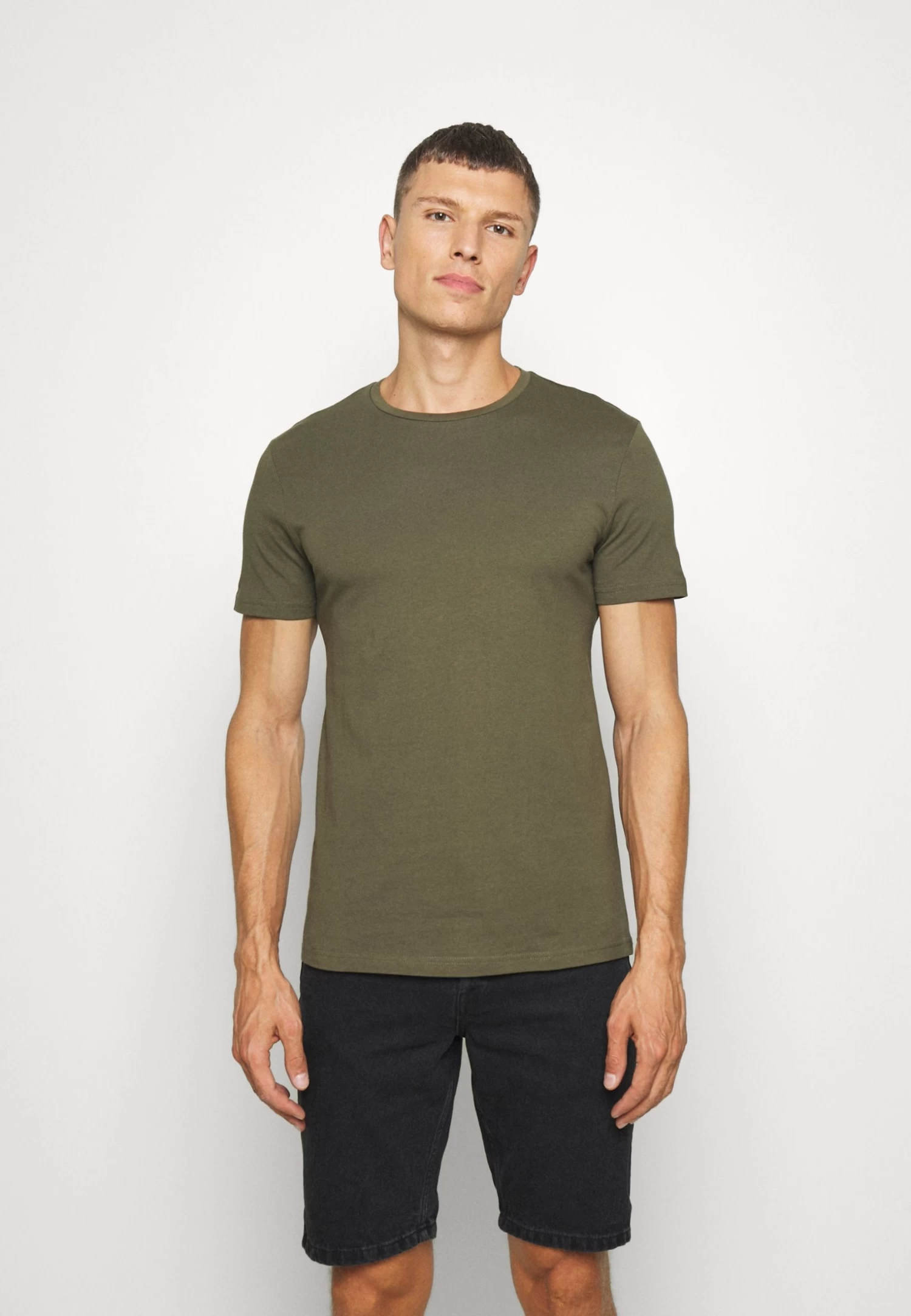 Pier One 7 PackT-Shirt BasicWhite/Blue/Green Uomo T-shirt E Polo PI922O0PY-A11 5 Pier One 7 PackT-Shirt BasicWhite/Blue/Green Uomo T-shirt E Polo PI922O0PY-A11 - immagine 3